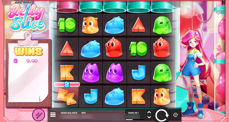 The first reel shows an example of a split symbol